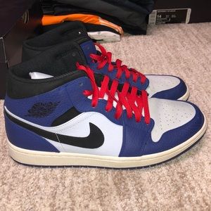 Mens Air Jordan 1 Retro Mid sz.10.5 NO BOX